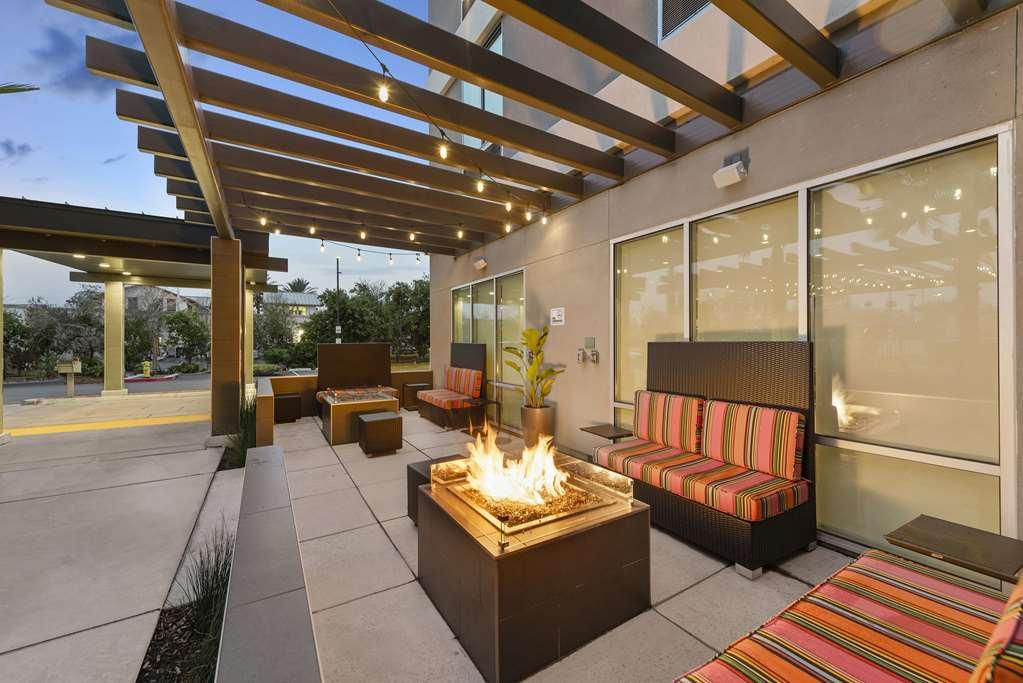 Home2 Suites By Hilton 圣贝纳迪诺 外观 照片